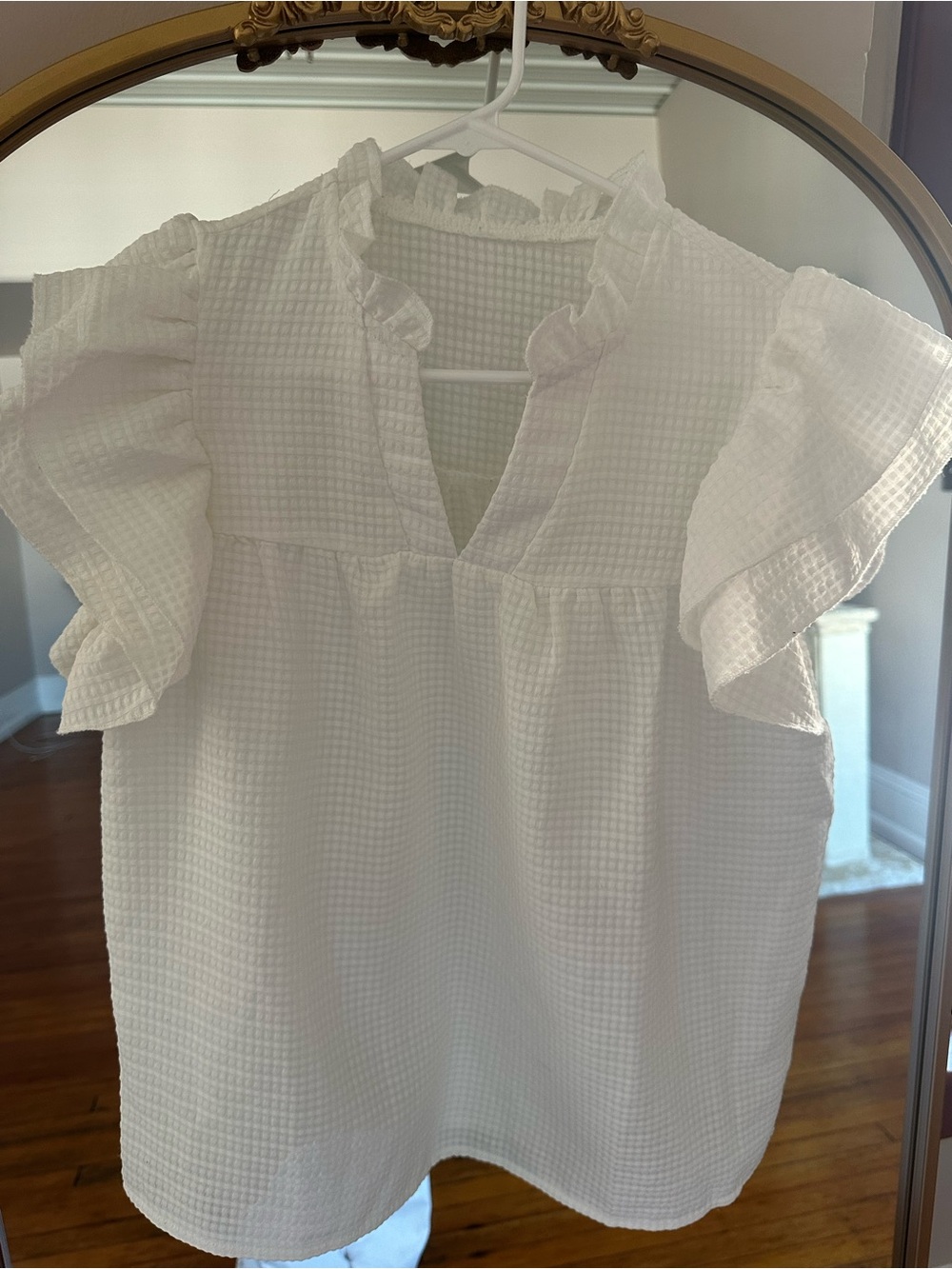 Waffle Texture Ruffle Sleeve Top - White